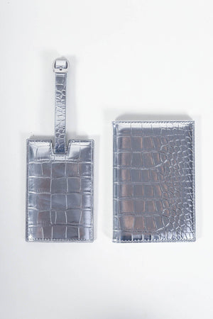 Carraig Donn Passport Holder & Luggage Tag