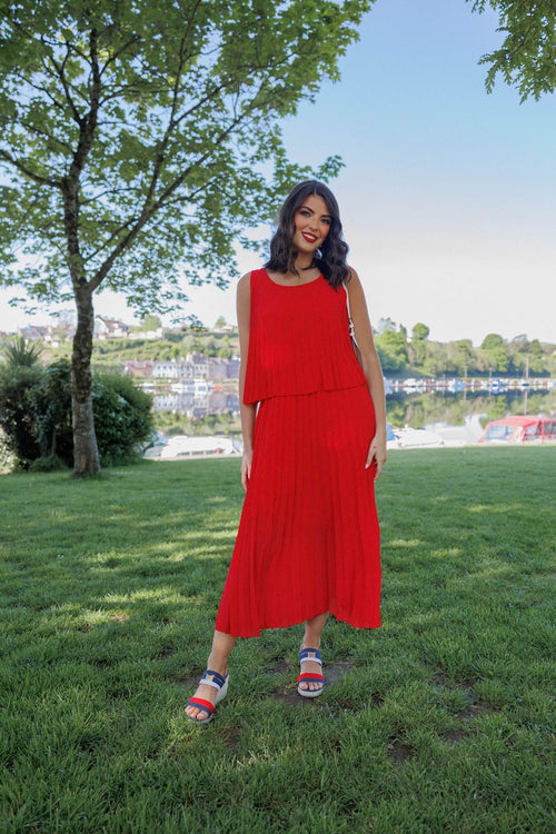 Red Sleeveless Pleat Midi Dress
