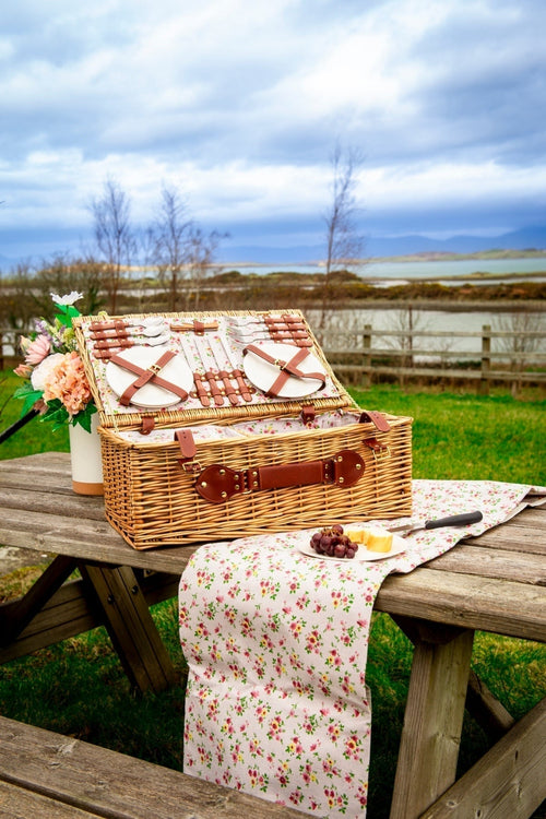 How to Create the Perfect Outdoor Dining Experience?